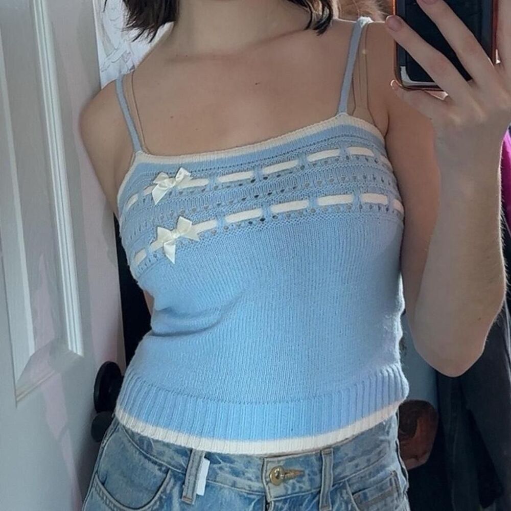 blue knit cami with white bows  🩵